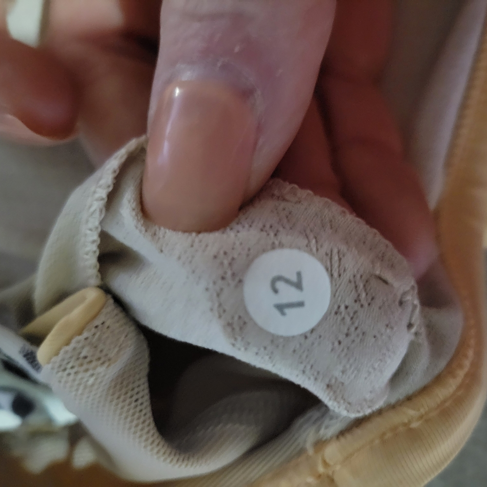 Lululemon Sports Bra - Picture 4 of 4